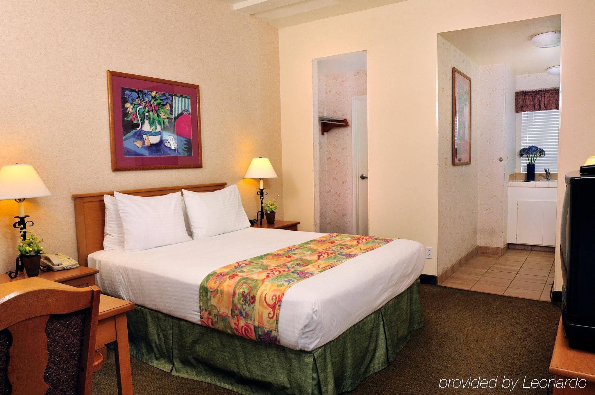 Lamplighter Inn & Suites At Sdsu ซานดิเอโก ภายนอก รูปภาพ