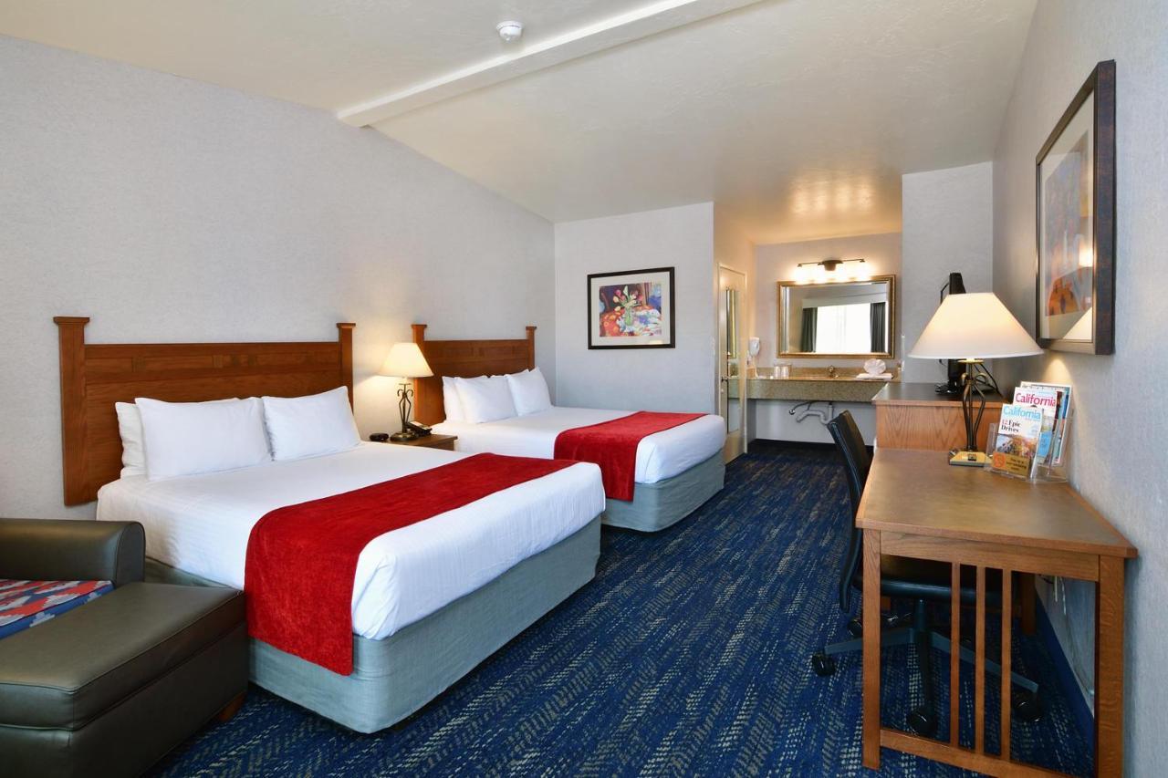 Lamplighter Inn & Suites At Sdsu ซานดิเอโก ภายนอก รูปภาพ