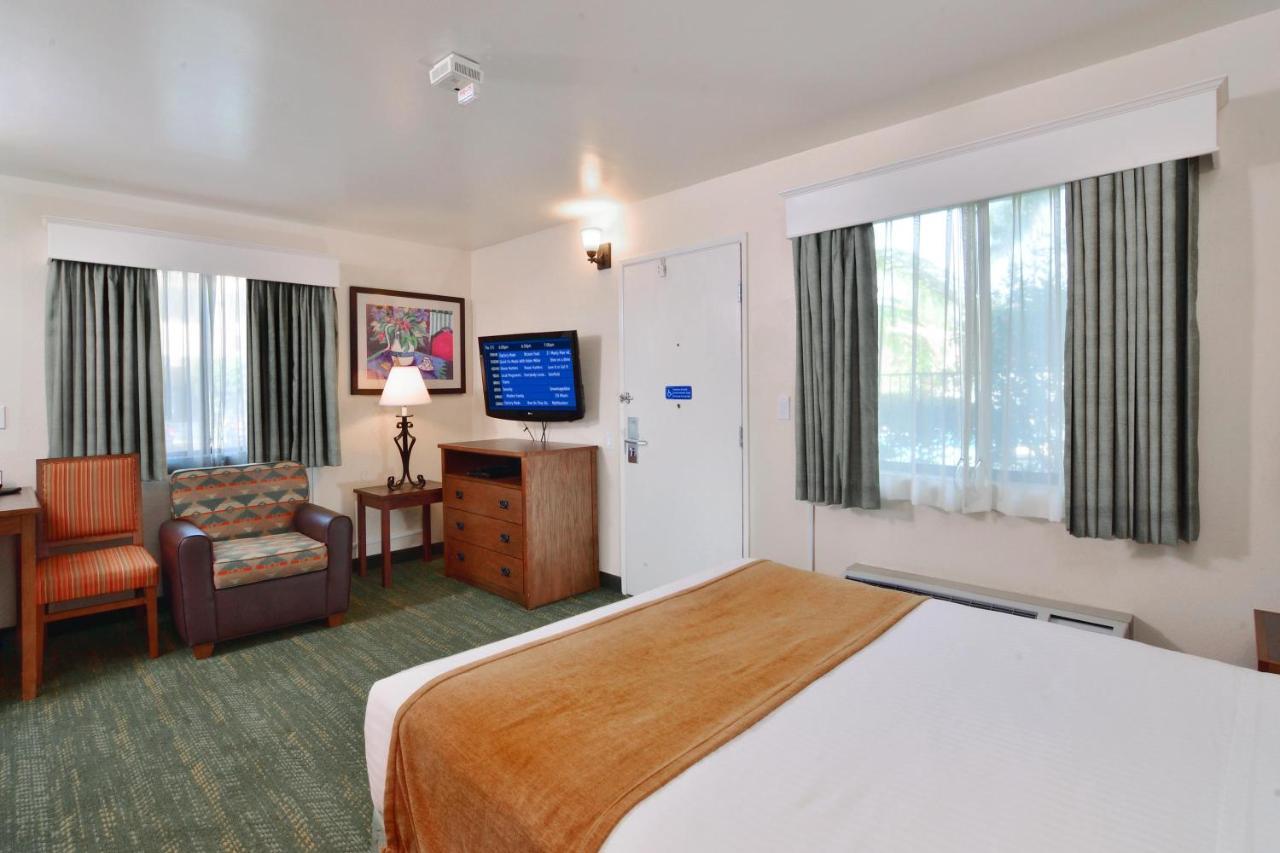 Lamplighter Inn & Suites At Sdsu ซานดิเอโก ภายนอก รูปภาพ