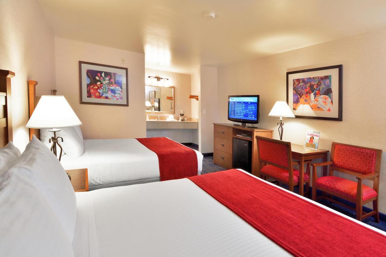 Lamplighter Inn & Suites At Sdsu ซานดิเอโก ภายนอก รูปภาพ