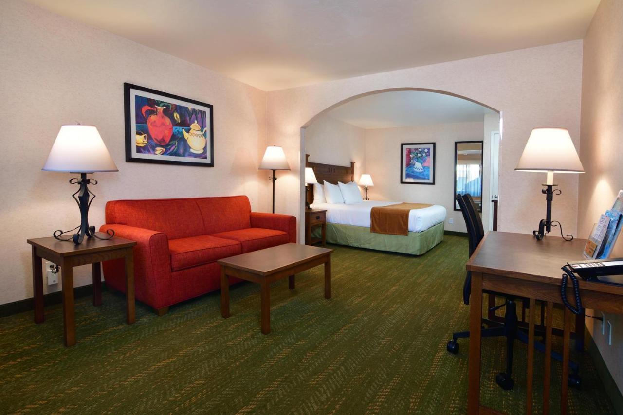 Lamplighter Inn & Suites At Sdsu ซานดิเอโก ภายนอก รูปภาพ