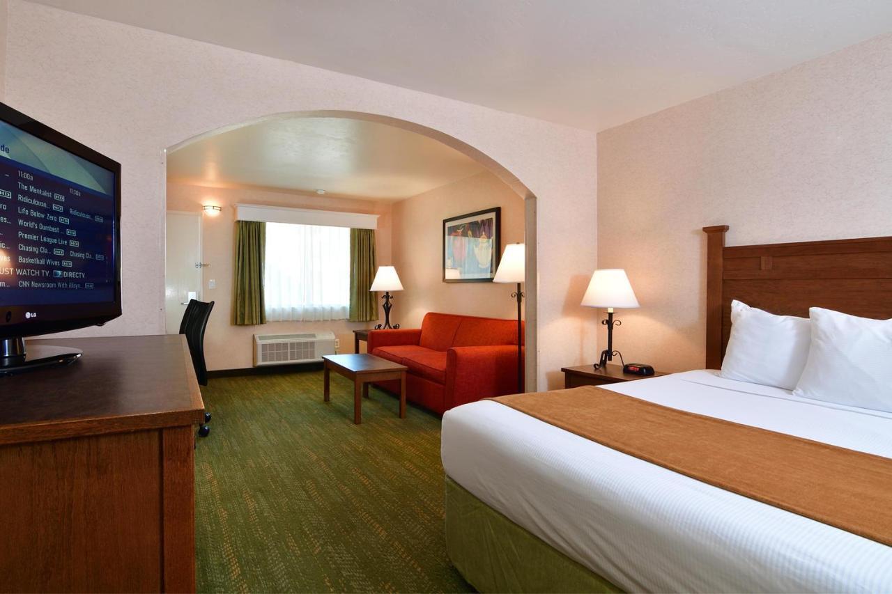 Lamplighter Inn & Suites At Sdsu ซานดิเอโก ภายนอก รูปภาพ